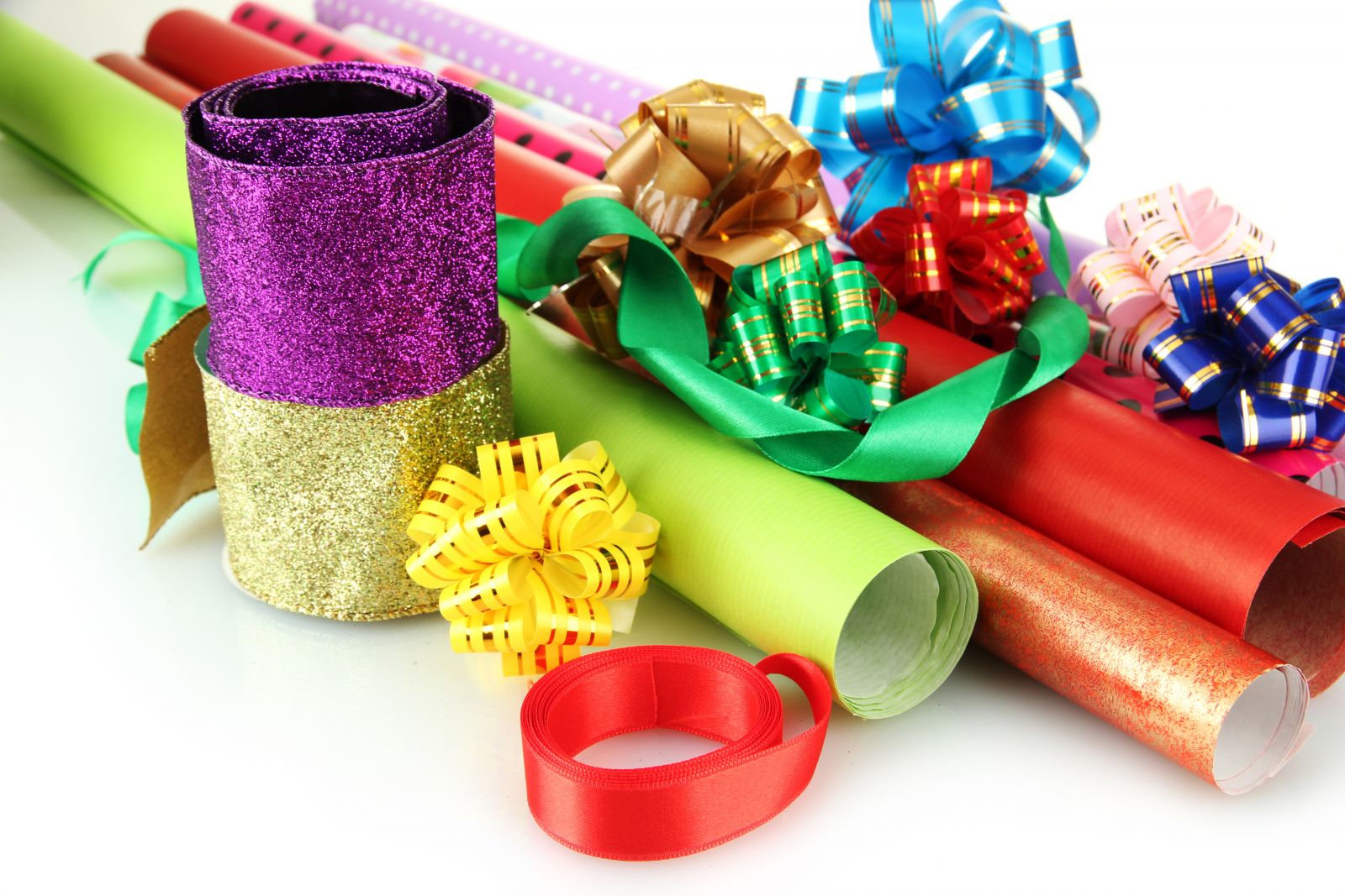 Why Your Retail Business Needs Printed Gift Wrapping
