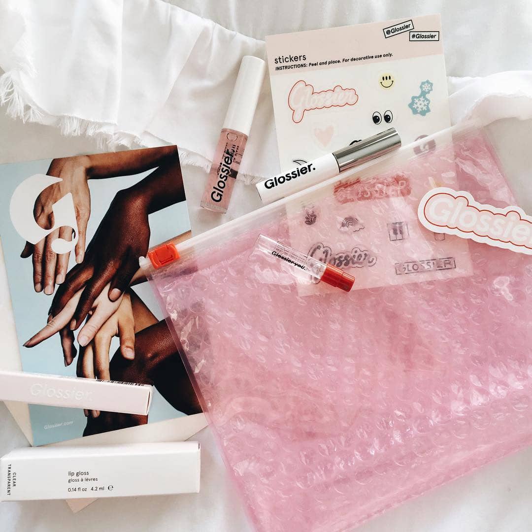 glossier-packaging